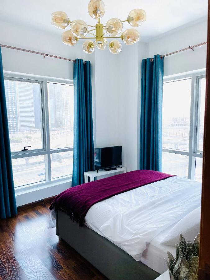 Luxury Casa - Diamond Apartments In Dubai Marina Exteriér fotografie